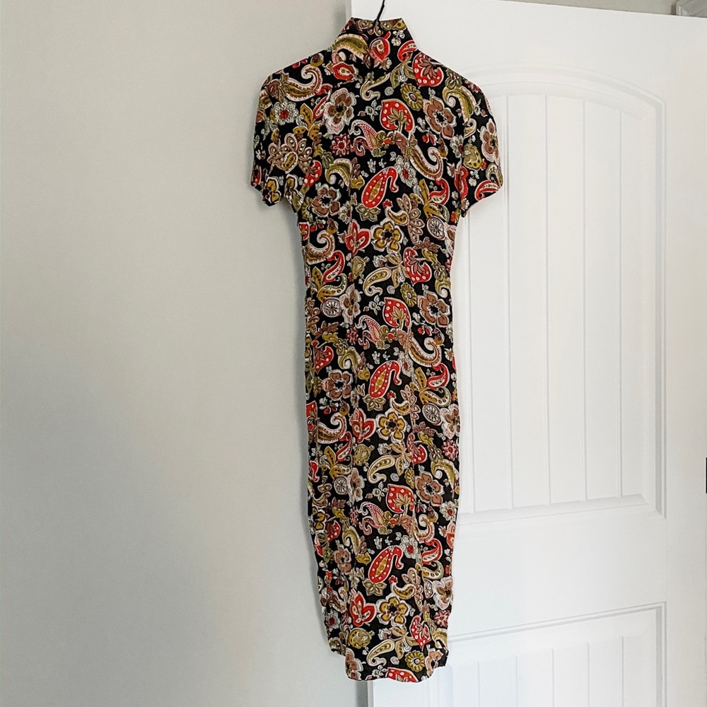 GORGEOUS 1940s vintage mandarin collar dress
